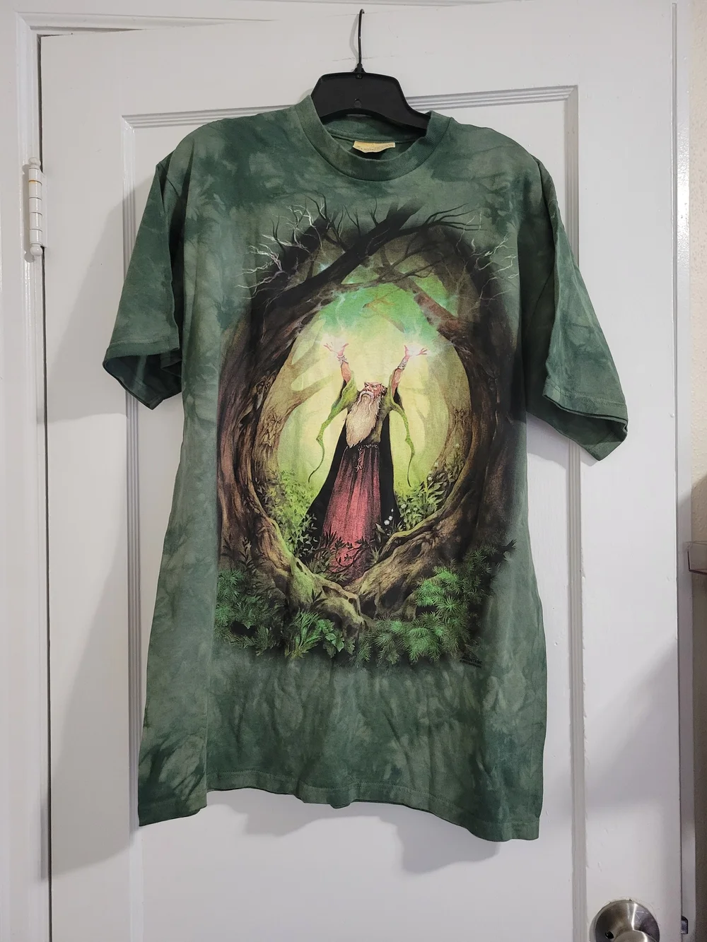 Vintage Green the mountain Tie-Dye Wizard Unisex Graphic Tee - Picture 2 of 7